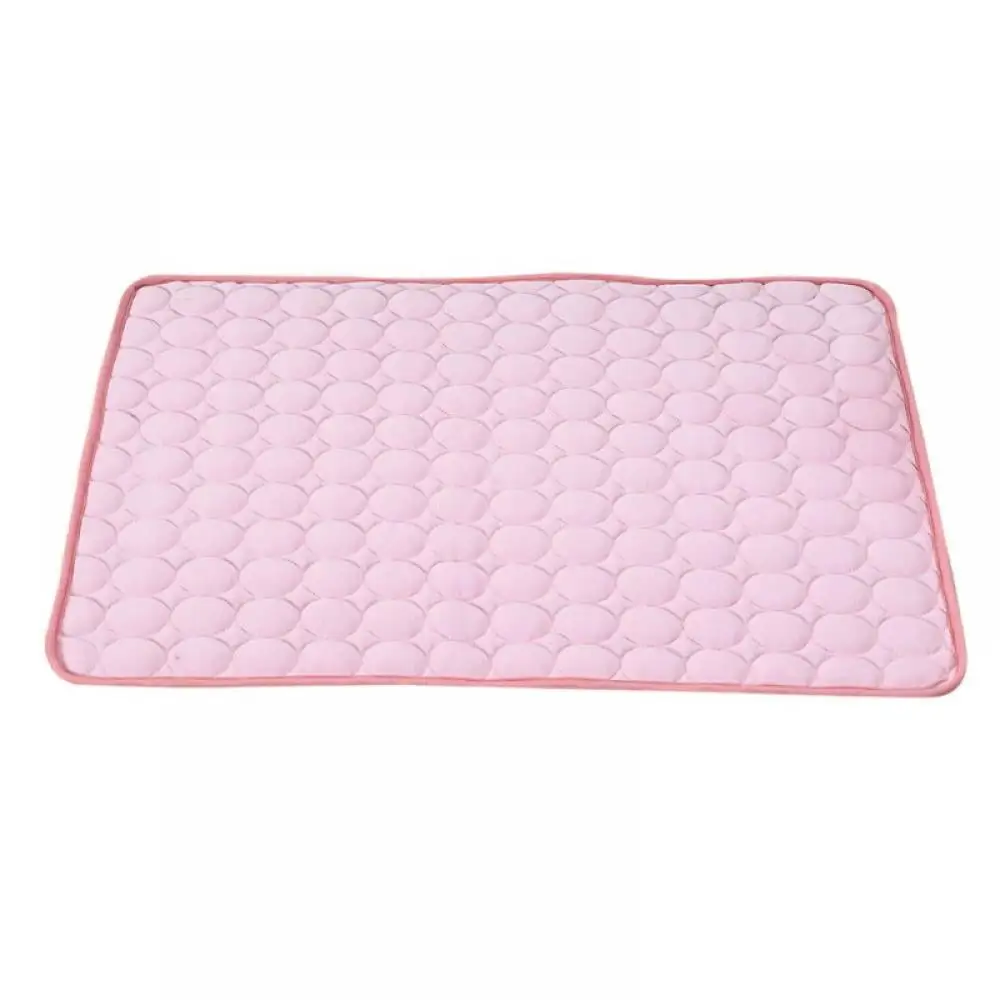 24.8*19.6 Inch Cooling Pet Gel Mat Comfortable Specially Designs Non-Toxic