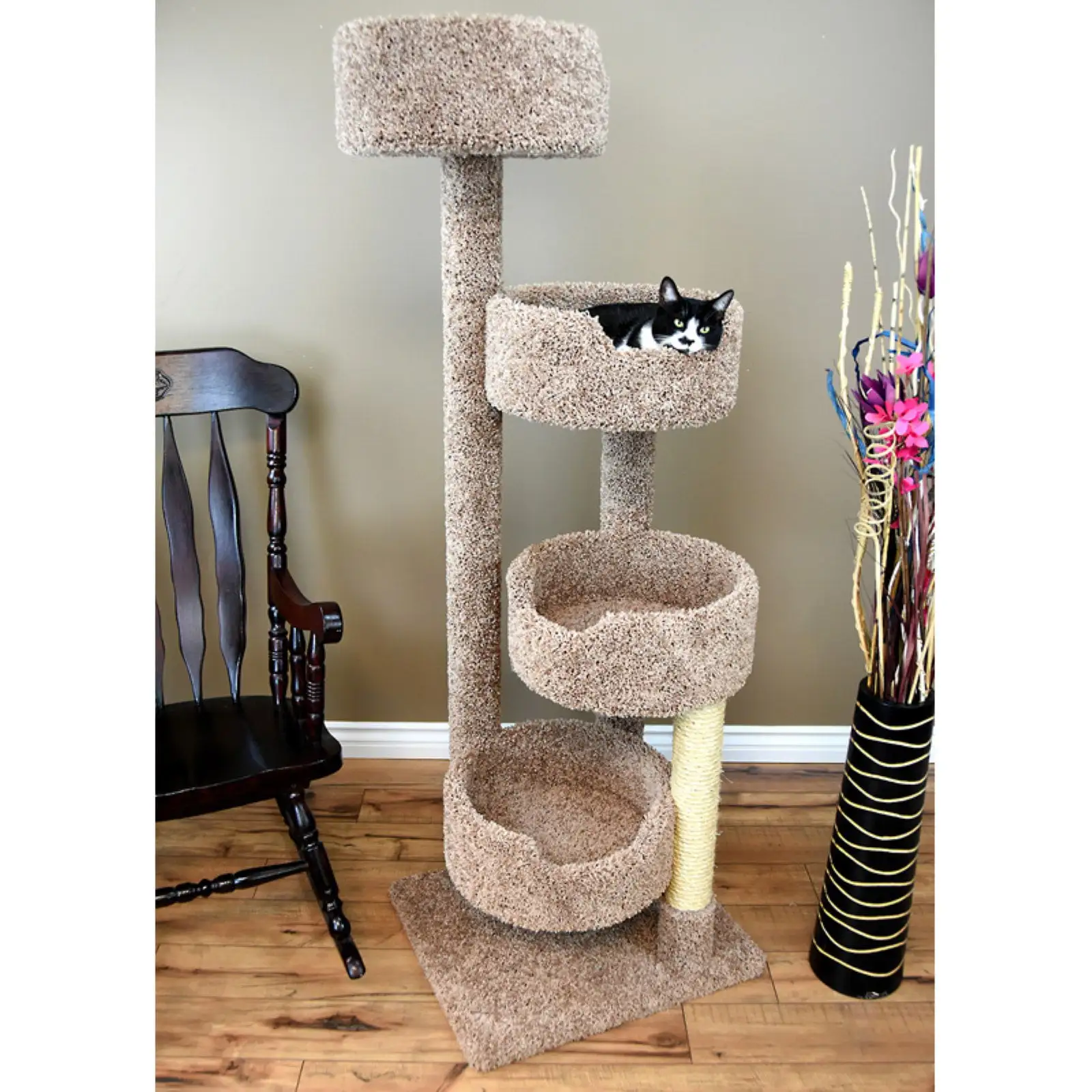 New Cat Condos 64-in Cat Tree & Condo Scratching Post Tower. Brown