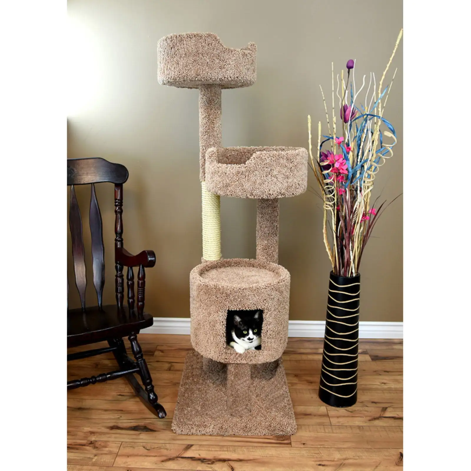 New Cat Condos 64-in Cat Tree & Condo Scratching Post Tower. Brown