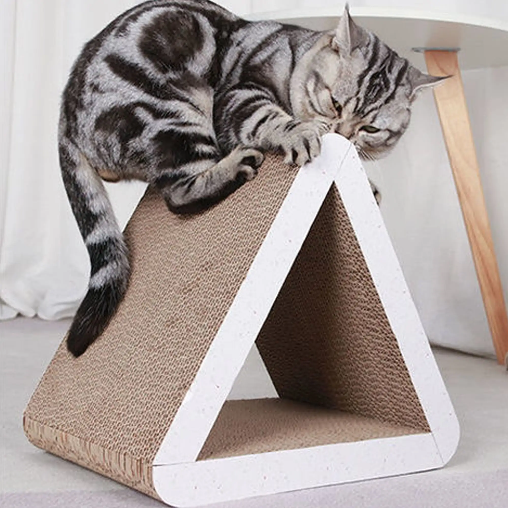 SeekFunning 3-Sided Vertical Cat Scratcher. Multiple Angle Corrugated Cat Scratching Pad. 6 Usable Sides Cat Cardboard Scratcher. for Scratch&Play&Perch